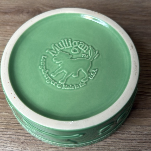 Longaberger Mulligan Dog Bowl in Green - Picture 3 of 5